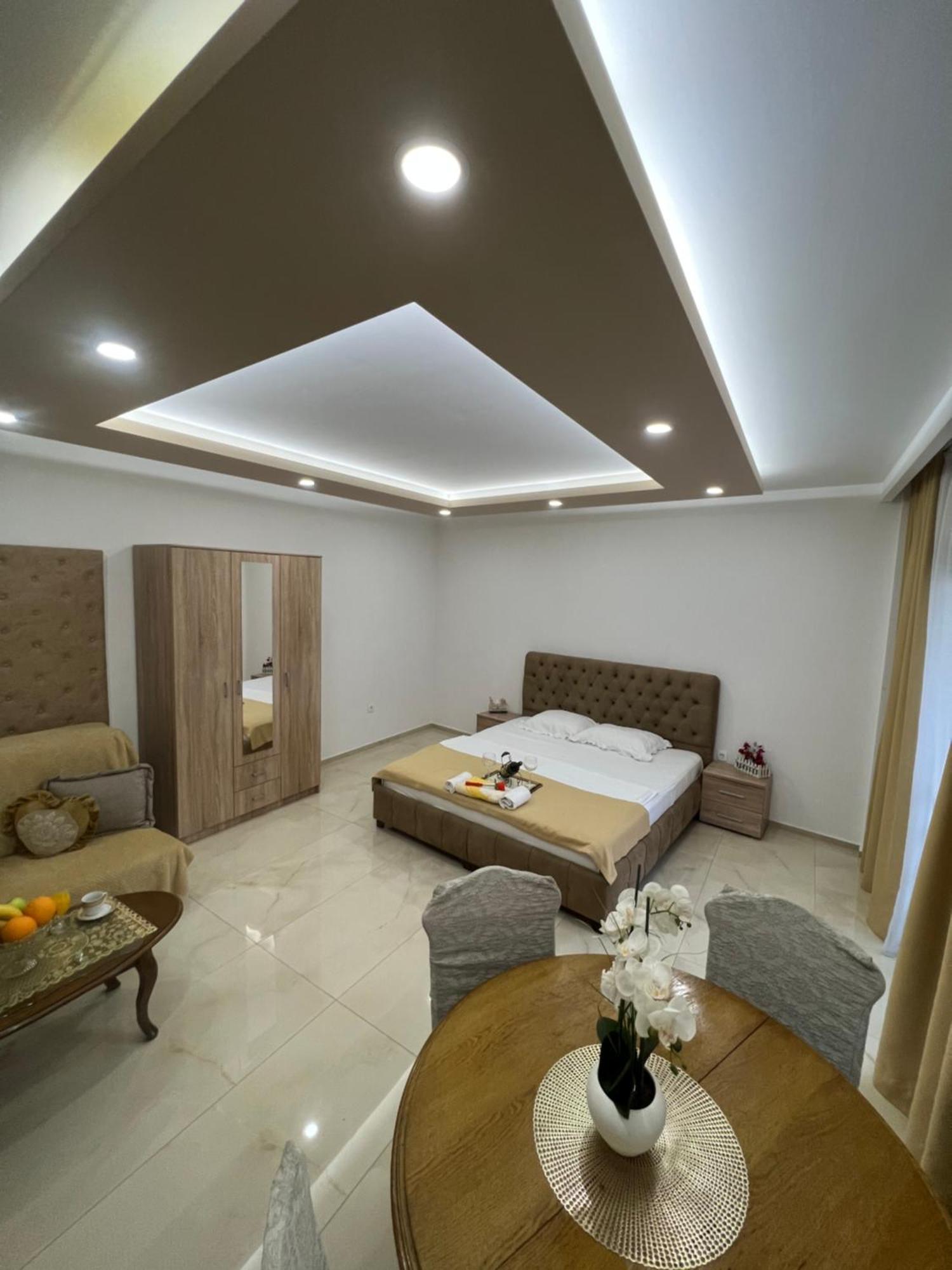 City Heart Apartments Ulcinj Bagian luar foto
