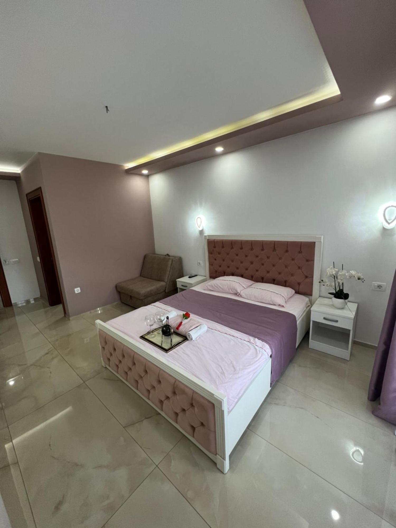 City Heart Apartments Ulcinj Bagian luar foto