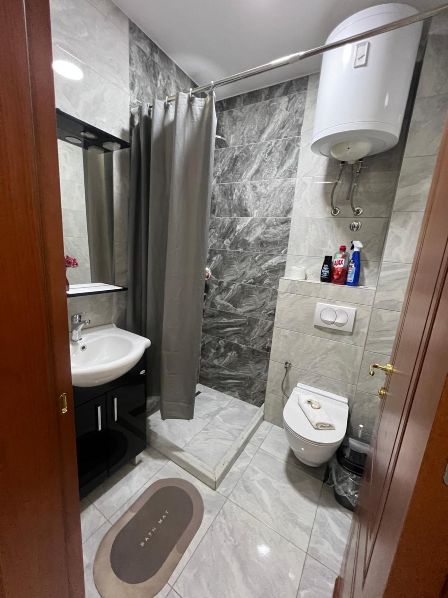 City Heart Apartments Ulcinj Bagian luar foto